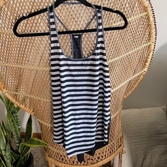 Lululemon Athletica Water Bound Singlet Tank Top - Picture 2 of 7